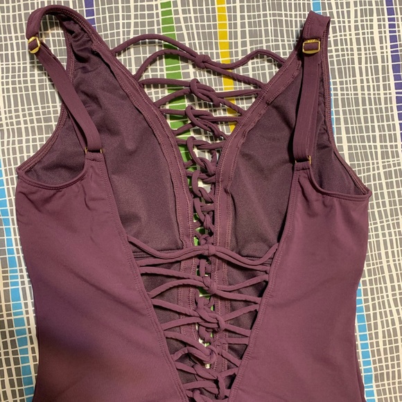 One Piece Low Back Strappy Swimsuit - - Picture 4 of 12